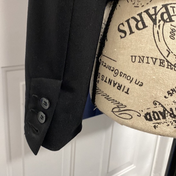 H&M blazer - Picture 5 of 9